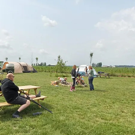 De Keet Op Boerencamping